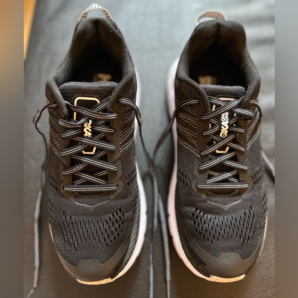 Hoka One One Clifton 6 Women’s Size 6